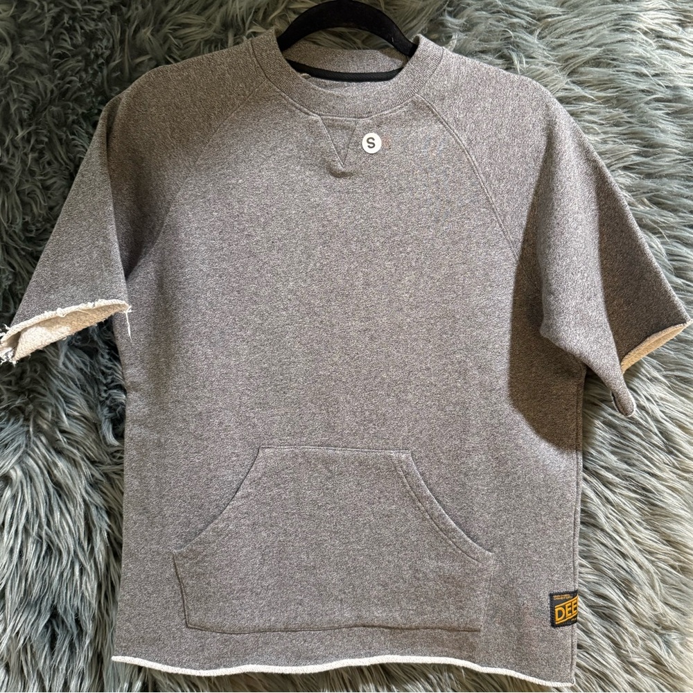 10.Deep Shirt